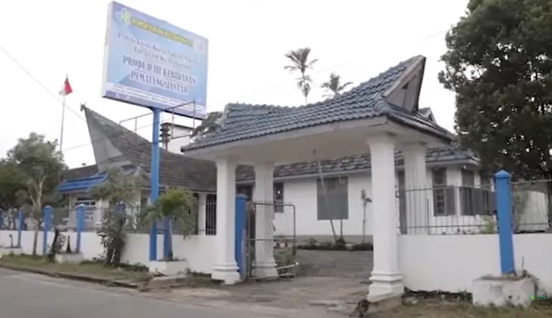 D-III Kebidanan Pematang Siantar